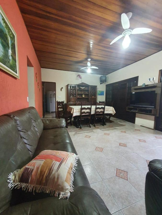 Casa De Em Com Churrasqueira 040